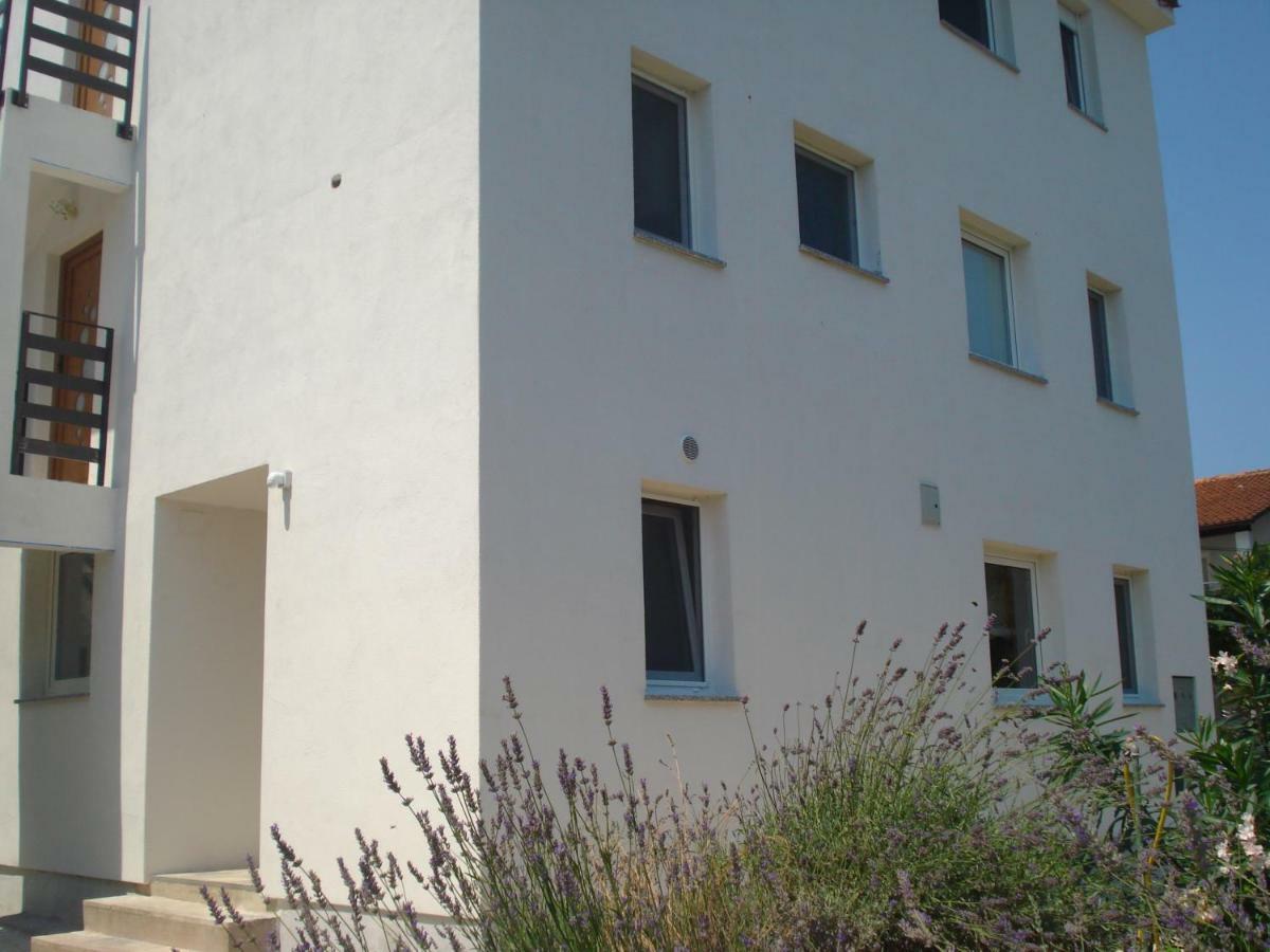 Apartment Premantura Kültér fotó